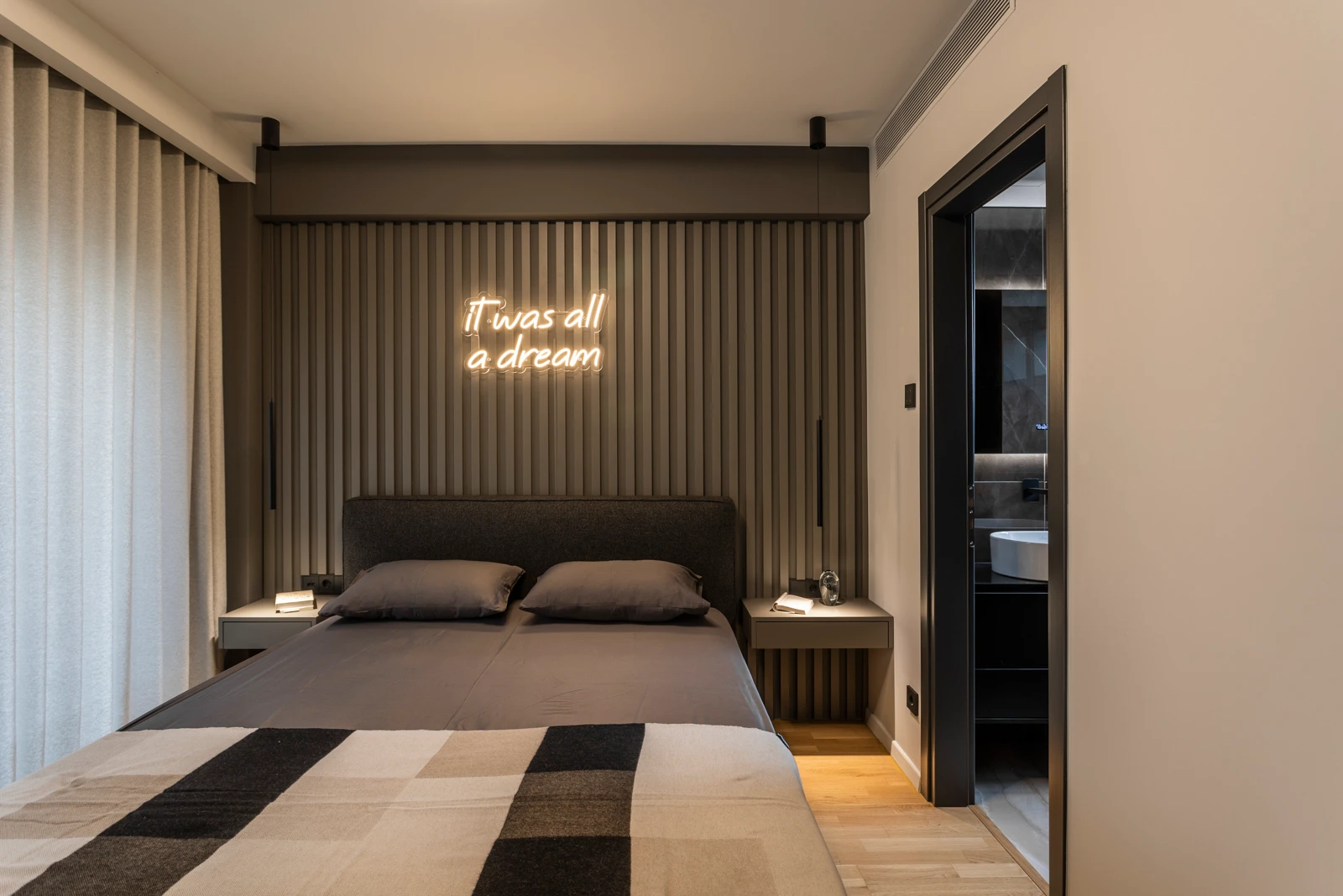 Kokkaliari_interiors_agia paraskevi a 10