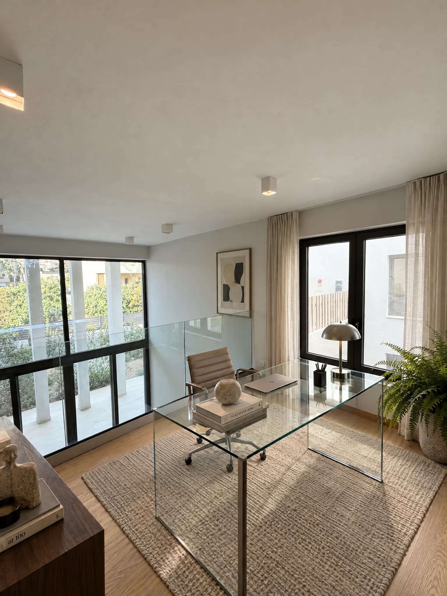 kokkaliari_interiors_warm_minimal_vari